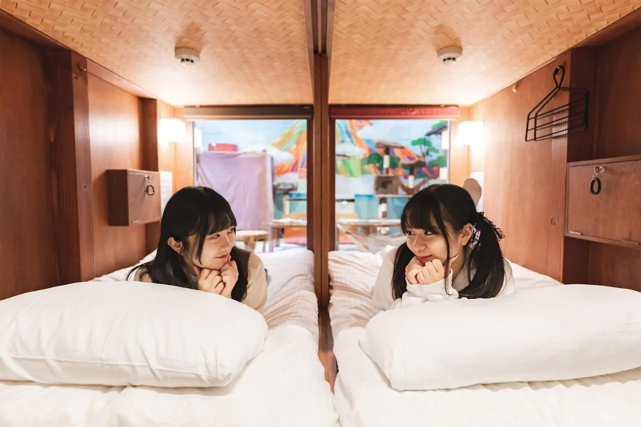 Cat Spa & Cat Ryokan By Neco Republic Osaka Hostel