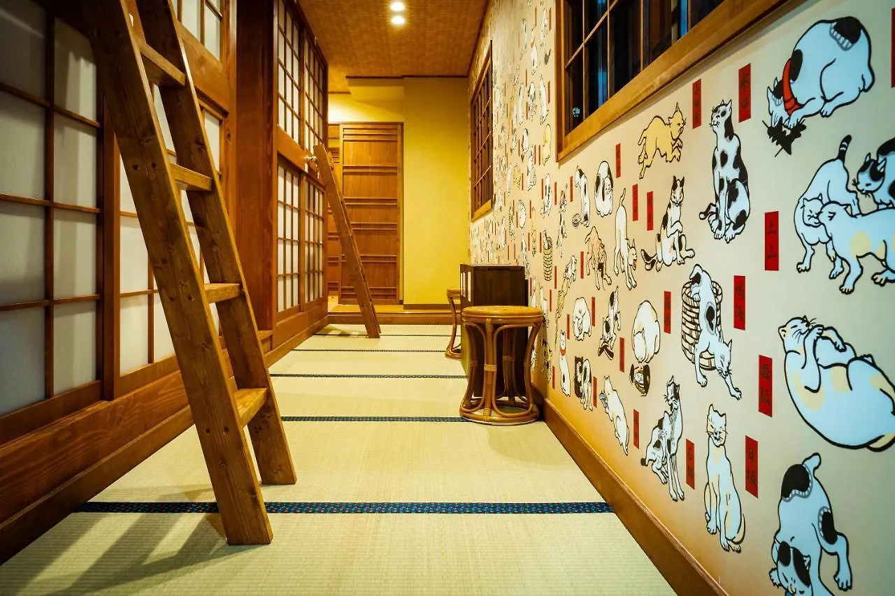 Cat Spa & Cat Ryokan By Neco Republic Osaka Hostel